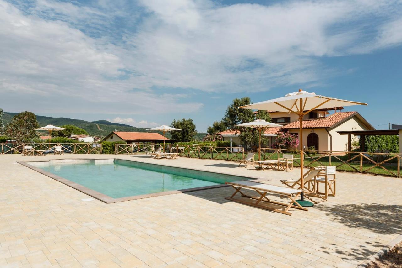 Agriturismo Terre Di Castiglione カスティリオーネ・デッラ・ペスカーイア エクステリア 写真