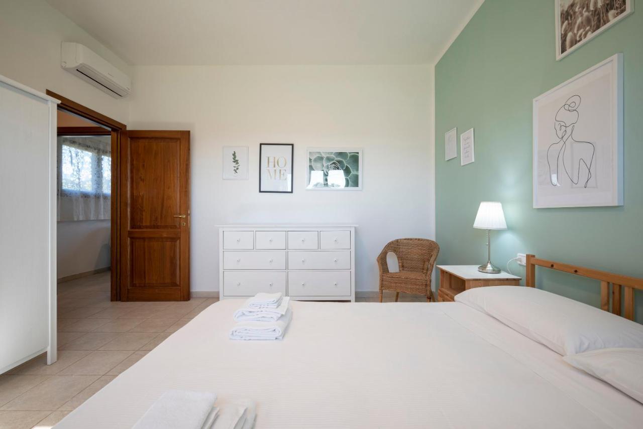 Agriturismo Terre Di Castiglione カスティリオーネ・デッラ・ペスカーイア エクステリア 写真